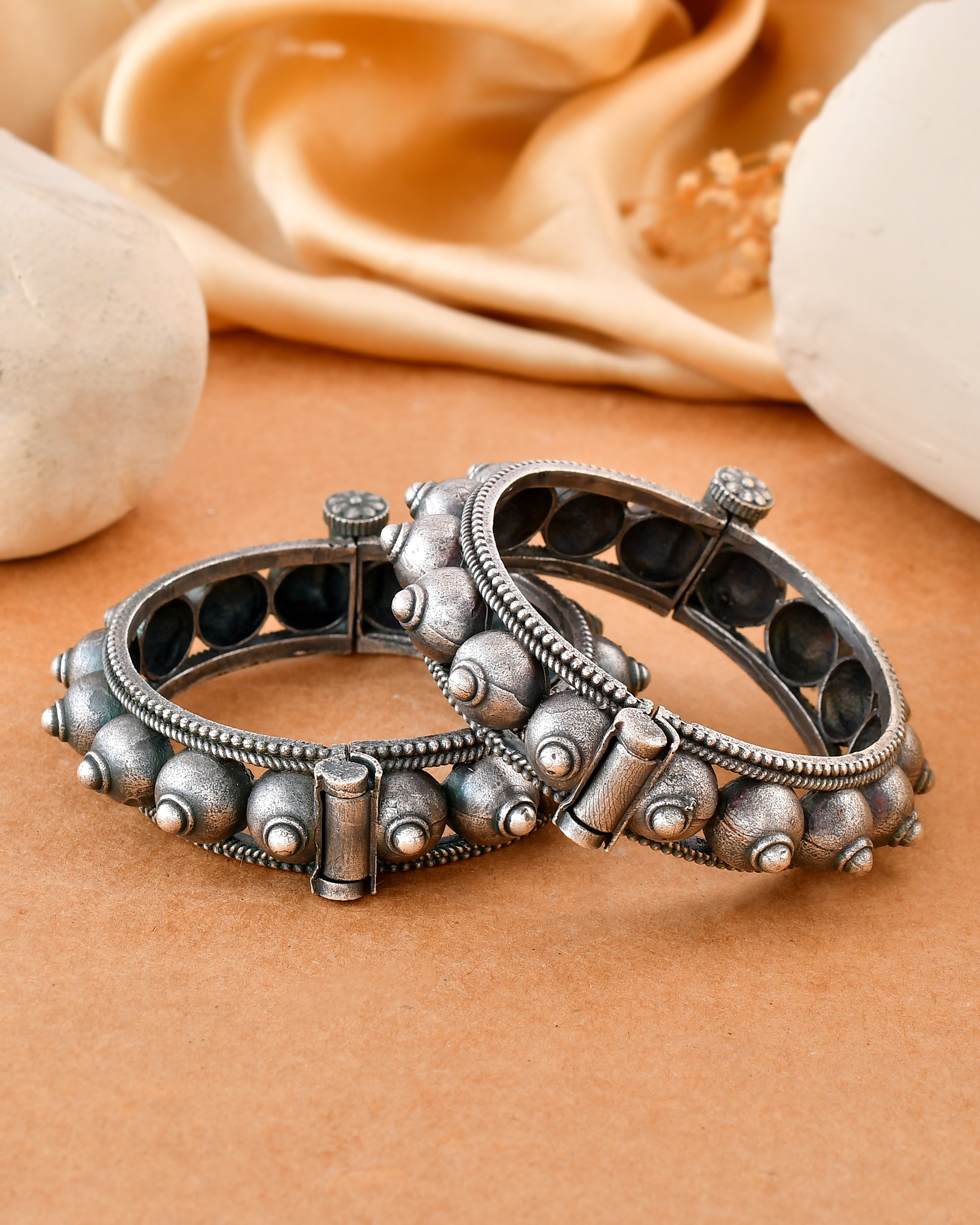 Classic Ghungroo Dandiya Bangles